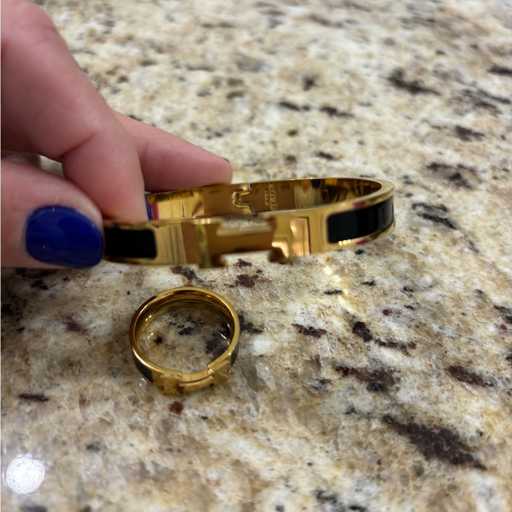 H bracelet and ring set